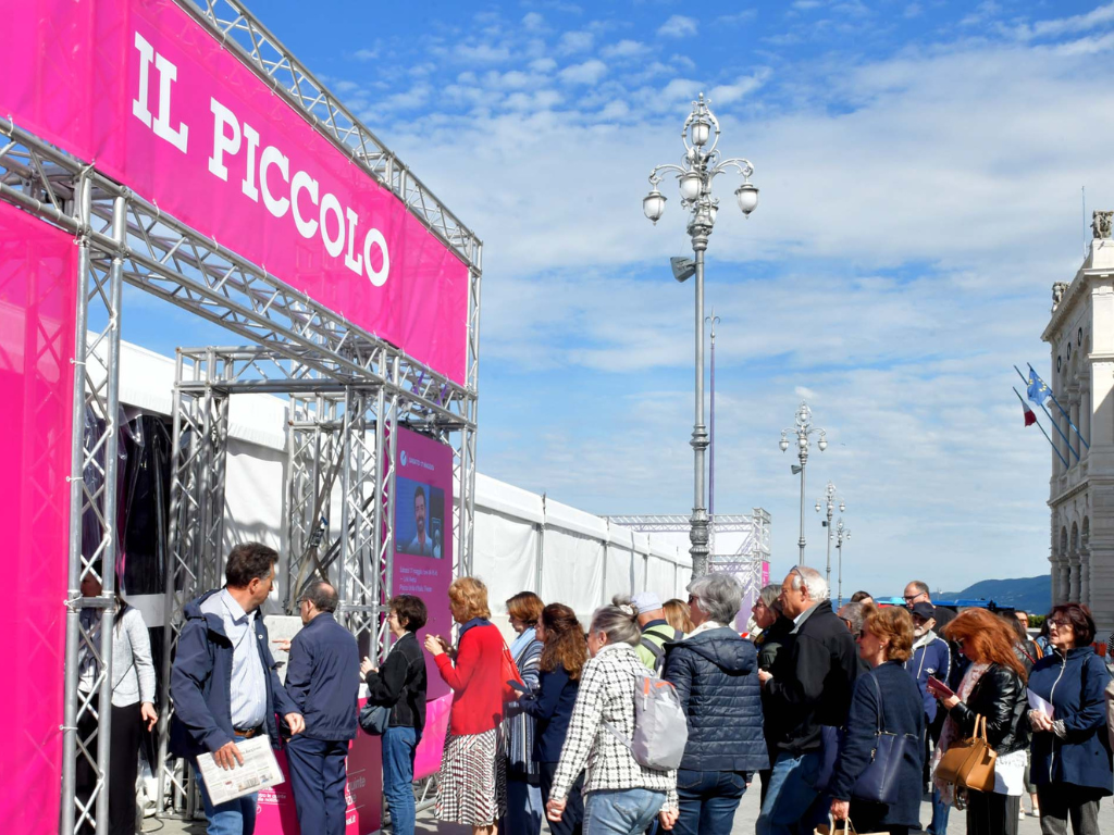 Abitare il pianeta, al tempo del caos: dietro le quinte del nuovo (dis)ordine mondiale