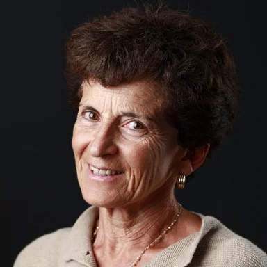 Maria Rosa Quario